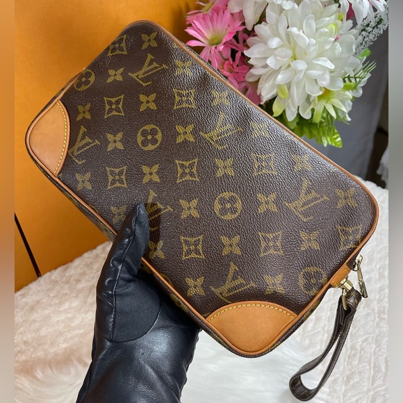 ❌SOLD❌ 🌸MARLY DRAGONNE GM CLUCTH BAG PURSE MONOGRAM - Picture 6 of 16